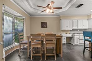 1801 Fairway - Photo 11