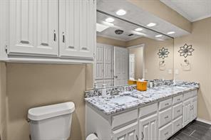 1801 Fairway - Photo 18