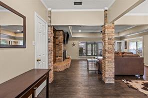 1801 Fairway - Photo 3