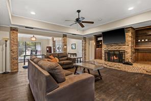 1801 Fairway - Photo 9