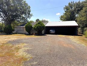 7205 N Hwy 271