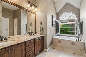 10521 Chablis Lane - Photo 17