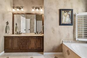 10521 Chablis Lane - Photo 18
