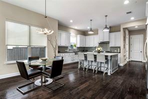 11806 Verona Court - Photo 10