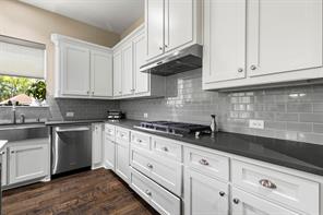 11806 Verona Court - Photo 12