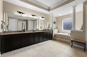 11806 Verona Court - Photo 18