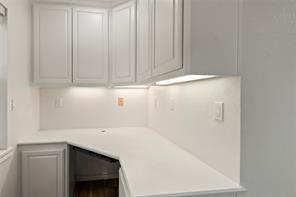 1611 Emma Drive - Photo 11