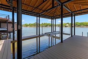 1611 Emma Drive - Photo 2