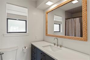 1611 Emma Drive - Photo 21