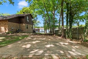 1611 Emma Drive - Photo 33