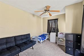 303 Whispering Oaks Trail - Photo 13