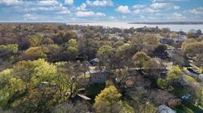 303 Whispering Oaks Trail - Photo 24