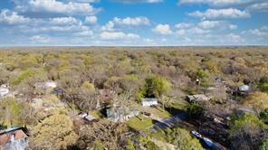 303 Whispering Oaks Trail - Photo 26
