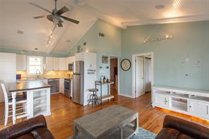 116 Isle Of View Drive - Photo 2