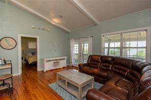 116 Isle Of View Drive - Photo 9