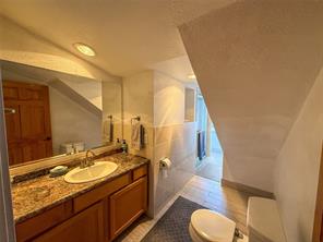 7700 County Road 3700 - Photo 21