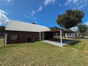 7700 County Road 3700 - Photo 29