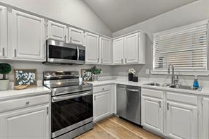 8205 Galley Street - Photo 14
