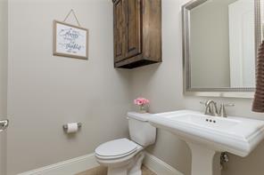 13888 Eleanor Avenue - Photo 22