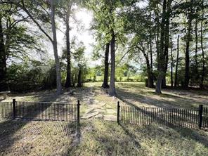 1018 Samuel Ln. - Photo 21