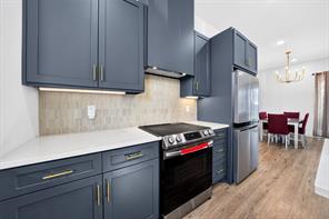 312 W James Street - Photo 17