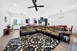 312 W James Street - Photo 7