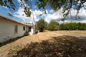 304 Lawrence Street - Photo 5