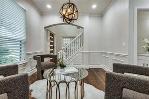 7800 Glenoaks Drive - Photo 5