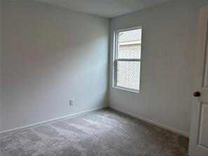 619 Kinglet Lane - Photo 3